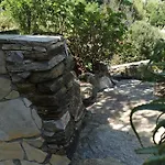 Ou Souleou 3 Etoiles Dans Beton Jardin Vue Et Colline Apartament