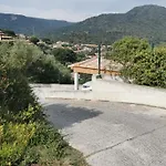 Ou Souleou 3 Etoiles Dans Beton Jardin Vue Et Colline Apartament